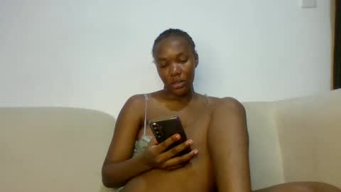 Snapshot of sexylinda134 chatting on 02-20-26, 05:13 sexylinda134 online show from 02-20-26, 05:13