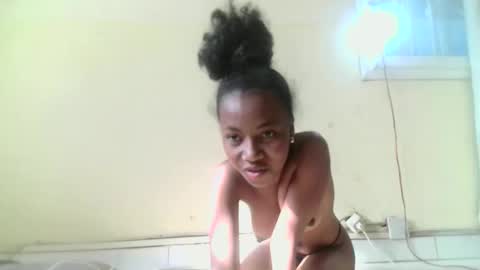 Elania online show from 02-19-26, 12:56