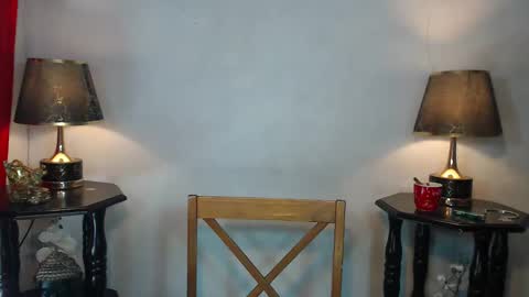 Queen Sofia online show from 04-10-26, 02:06