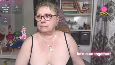 Snapshot of sexylynette4u chatting on 08-03-26, 09:59 sexylynette4u online show from 08-03-26, 09:59