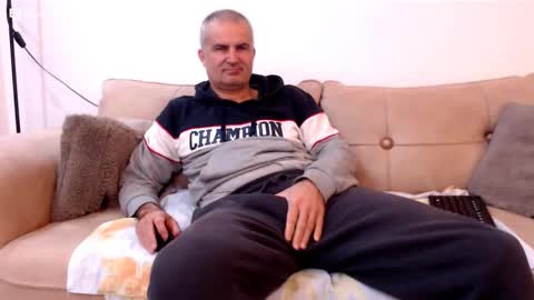 David online show from 11-30-25, 04:27