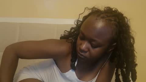 Miss mia online show from 09-16-25, 06:36