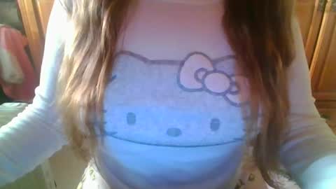 Snapshot of sexymisss24 chatting on 02-06-25, 11:32 sexymisss24 online show from 02-06-25, 11:32
