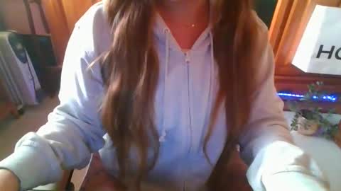 Snapshot of sexymisss24 chatting on 11-11-25, 10:48 sexymisss24 online show from 11-11-25, 10:48