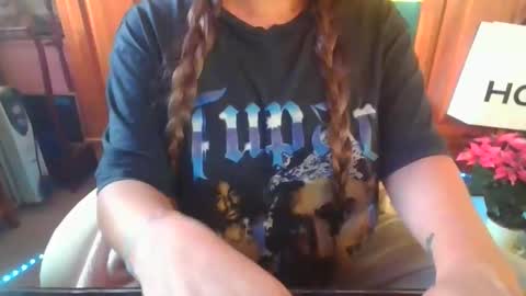 Snapshot of sexymisss24 chatting on 11-21-25, 03:33 sexymisss24 online show from 11-21-25, 03:33