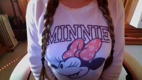 sexymisss24 online show from 04-17-26, 12:30