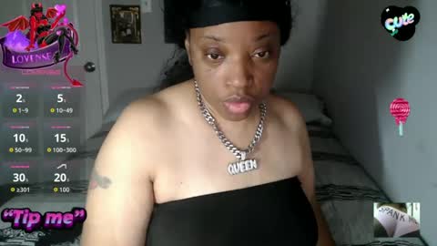 SexyMona online show from 09-28-25, 02:00