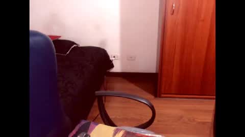 Snapshot of sexymone0618 chatting on 02-04-25, 01:45 sexymone0618 online show from 02-04-25, 01:45