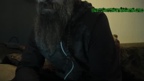 Snapshot of sexymountainman420 chatting on 02-22-25, 06:41 Sexymountainman420 online show from 02-22-25, 06:41
