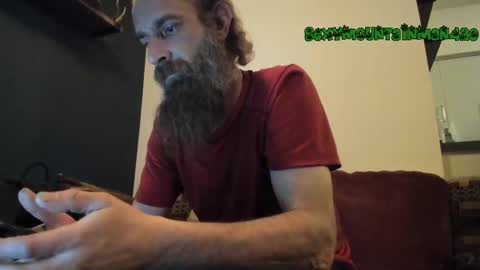 Snapshot of sexymountainman420 chatting on 03-10-25, 06:16 Sexymountainman420 online show from 03-10-25, 06:16