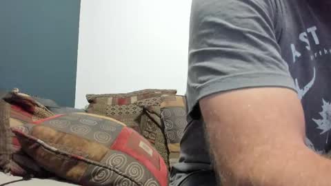 Snapshot of sexymountainman420 chatting on 09-20-25, 08:32 Sexymountainman420 online show from 09-20-25, 08:32