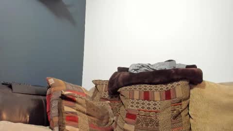 Snapshot of sexymountainman420 chatting on 10-16-25, 05:03 Sexymountainman420 online show from 10-16-25, 05:03