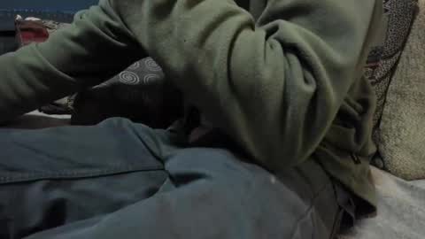 Snapshot of sexymountainman420 chatting on 10-31-25, 08:10 Sexymountainman420 online show from 10-31-25, 08:10