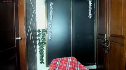 N A F online show from 11-18-25, 07:18