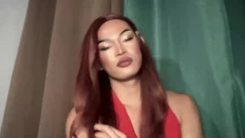 Snapshot of sexynakedweapon chatting on 05-14-26, 03:30 LIEZEL online show from 05-14-26, 03:30