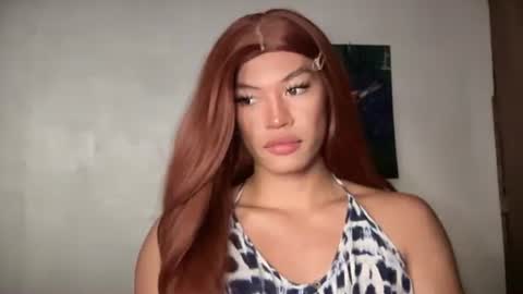 Snapshot of sexynakedweapon chatting on 05-25-26, 12:11 LIEZEL online show from 05-25-26, 12:11