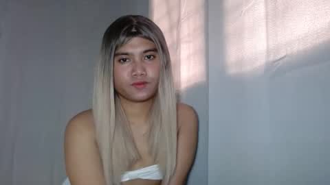Snapshot of sexynatalia_ chatting on 10-03-25, 06:10 Natalia3 online show from 10-03-25, 06:10