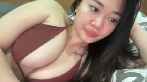 sexypenguin13 online show from 10-27-25, 05:55