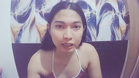 sexypetiteraine online show from 04-27-26, 06:00