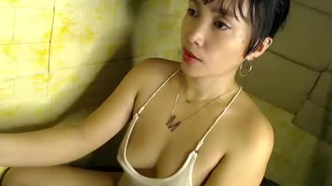 Snapshot of sexypinaymiya chatting on 03-03-25, 07:54 Miyah online show from 03-03-25, 07:54