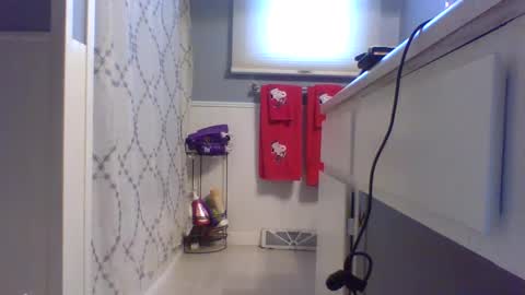 sexypluvin online show from 12-16-24, 08:16