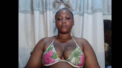 Snapshot of sexyprimxx chatting on 05-02-26, 10:15 sexyprimxx online show from 05-02-26, 10:15