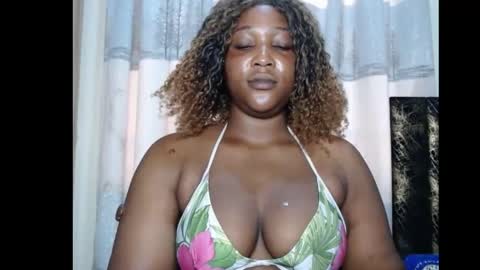 Snapshot of sexyprimxx chatting on 05-10-26, 05:40 sexyprimxx online show from 05-10-26, 05:40