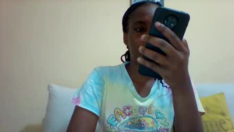 Snapshot of sexyqueen3457132 chatting on 01-25-25, 11:23 DOVY ACHIENG online show from 01-25-25, 11:23