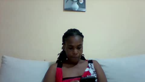 Snapshot of sexyqueen3457132 chatting on 01-26-25, 09:29 DOVY ACHIENG online show from 01-26-25, 09:29