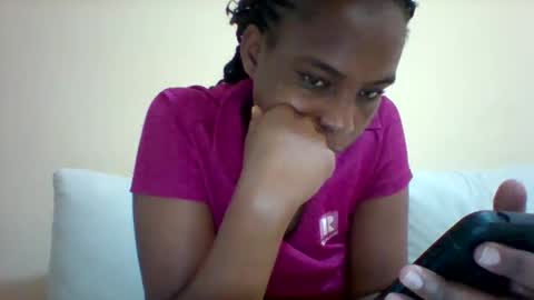 Snapshot of sexyqueen3457132 chatting on 01-29-25, 10:16 DOVY ACHIENG online show from 01-29-25, 10:16