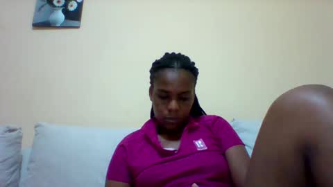Snapshot of sexyqueen3457132 chatting on 01-29-25, 05:56 DOVY ACHIENG online show from 01-29-25, 05:56