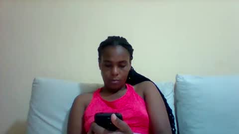 Snapshot of sexyqueen3457132 chatting on 02-01-25, 12:58 DOVY ACHIENG online show from 02-01-25, 12:58