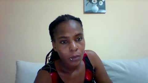 Snapshot of sexyqueen3457132 chatting on 02-06-25, 11:58 DOVY ACHIENG online show from 02-06-25, 11:58