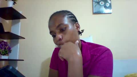 Snapshot of sexyqueen3457132 chatting on 02-11-25, 06:01 DOVY ACHIENG online show from 02-11-25, 06:01