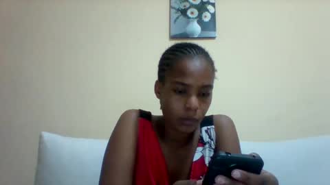 Snapshot of sexyqueen3457132 chatting on 02-15-25, 07:17 DOVY ACHIENG online show from 02-15-25, 07:17
