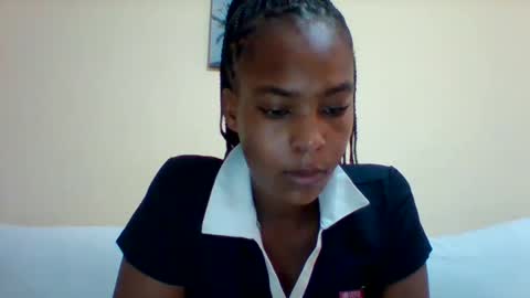 Snapshot of sexyqueen3457132 chatting on 02-19-25, 09:28 DOVY ACHIENG online show from 02-19-25, 09:28