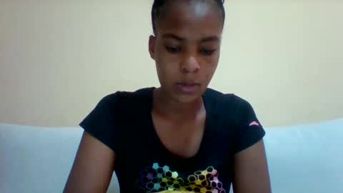 Snapshot of sexyqueen3457132 chatting on 02-20-25, 09:22 DOVY ACHIENG online show from 02-20-25, 09:22