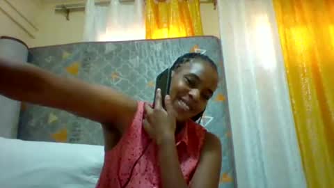 Snapshot of sexyqueen3457132 chatting on 02-21-25, 07:45 DOVY ACHIENG online show from 02-21-25, 07:45