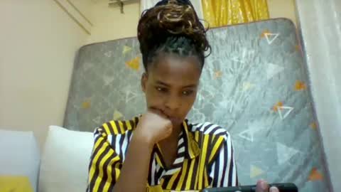 Snapshot of sexyqueen3457132 chatting on 02-26-25, 09:58 DOVY ACHIENG online show from 02-26-25, 09:58