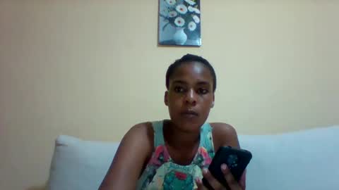 Snapshot of sexyqueen3457132 chatting on 03-08-25, 06:58 DOVY ACHIENG online show from 03-08-25, 06:58