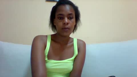 Snapshot of sexyqueen3457132 chatting on 03-11-25, 12:17 DOVY ACHIENG online show from 03-11-25, 12:17