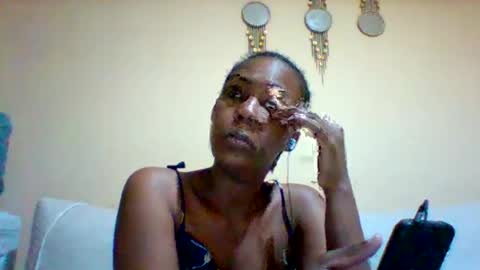 Snapshot of sexyqueen3457132 chatting on 09-09-25, 07:08 DOVY ACHIENG online show from 09-09-25, 07:08