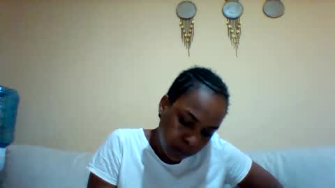 Snapshot of sexyqueen3457132 chatting on 09-11-25, 10:04 DOVY ACHIENG online show from 09-11-25, 10:04