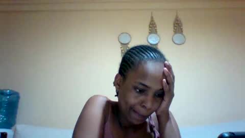 Snapshot of sexyqueen3457132 chatting on 10-03-25, 11:40 DOVY ACHIENG online show from 10-03-25, 11:40