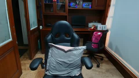 R A C H E L online show from 12-01-25, 11:59