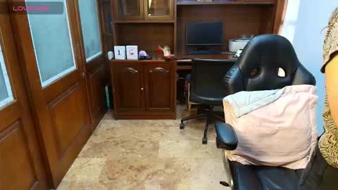 R A C H E L online show from 12-22-25, 12:13