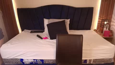 R A C H E L online show from 03-10-26, 12:10