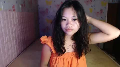 Snapshot of sexyreesebunny chatting on 10-08-25, 10:51 Reese online show from 10-08-25, 10:51