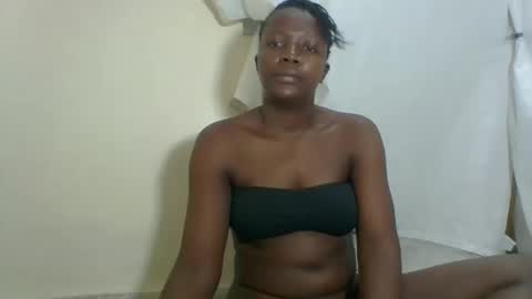 PAULINE online show from 03-01-25, 02:48