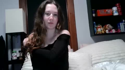 sexystephanie04 online show from 09-15-25, 12:10